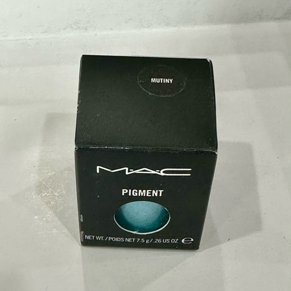Mac Pigment - Mutiny